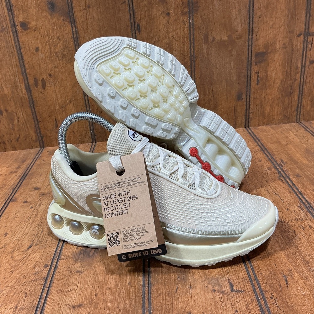 Nike Air Max DN Light Khaki Women's Size 6.5 Running Shoes Sneakers HV4861-200